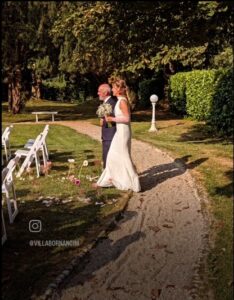 <span style="color: #ffcc99;">Anna e Stefano</span>